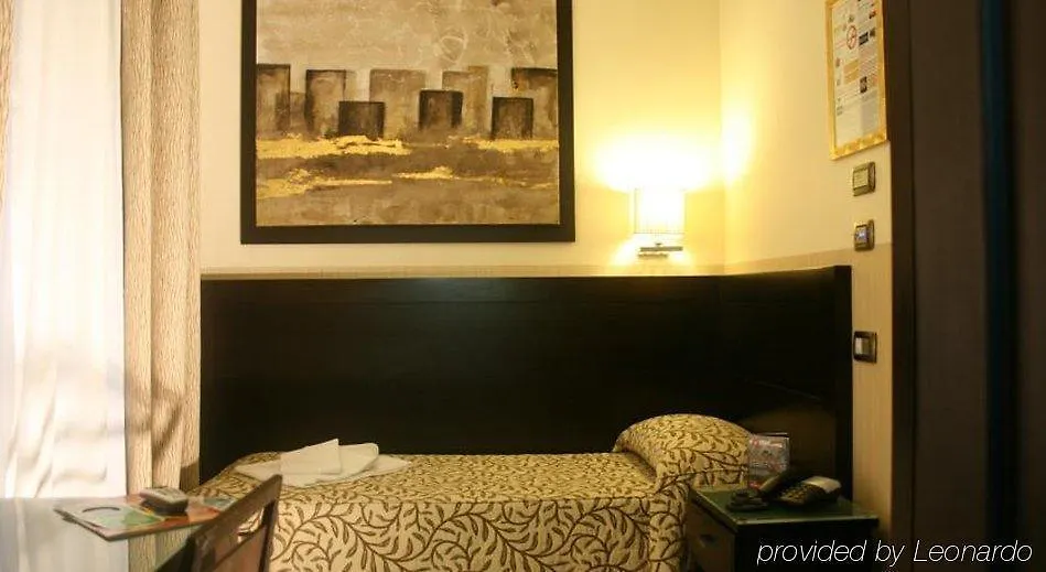 Yes Hotel Boutique Rome 3*,